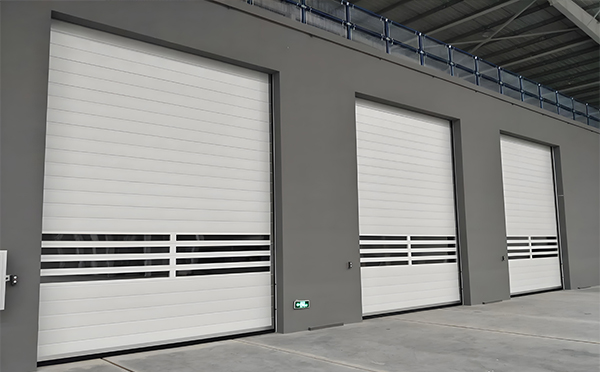 玛曲快速卷帘门