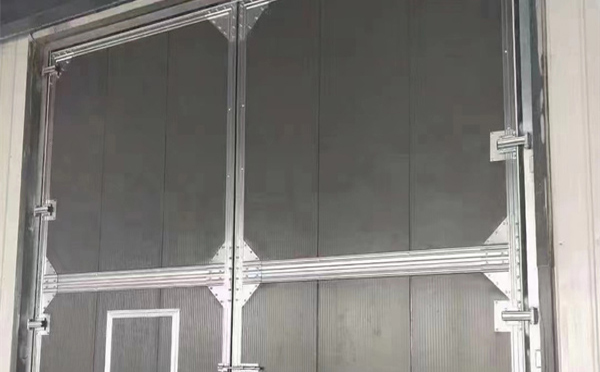 玛曲兰州厂房玛曲工业门选购与使用指南：打造高效安全的生产环境